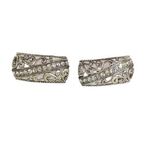 Pair of 2 Vintage Style Silver Tone Filigree Rhinestone Shoe Clips For Heels Or